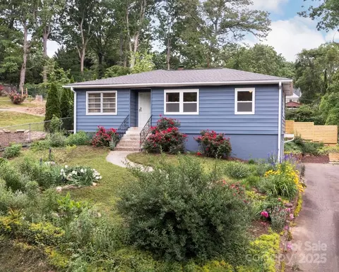 12 Canterbury Rd, Asheville, NC 28805