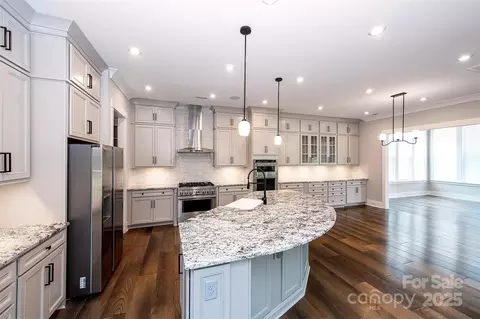 Kitchen - 720 Cavesson Way, Monroe, NC 28110 photo 2 of 2