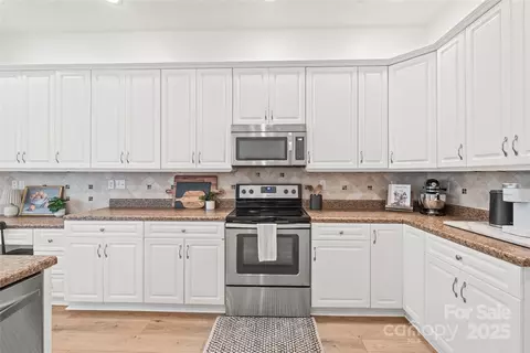 936 Knightsbridge Rd, Fort Mill, SC 29708 photo 19