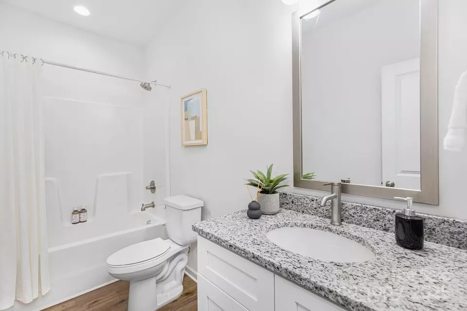 Bath - 1623 Martin Ave, Gastonia, NC 28052 photo 2 of 3