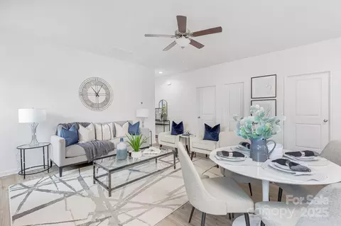Living - 1623 Martin Ave, Gastonia, NC 28052 photo 1 of 1