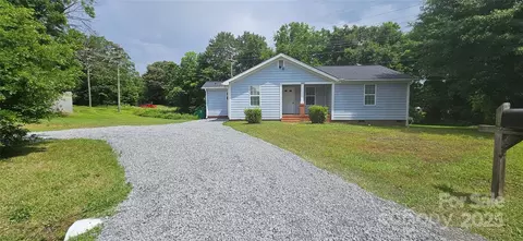 2820 Bellhaven Cir, Charlotte, NC 28214