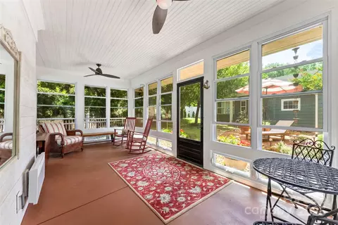 Exterior - 314 Center Dr, Davidson, NC 28036 photo 3 of 5