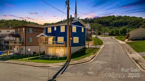 51 Hazzard St, Asheville, NC 28801