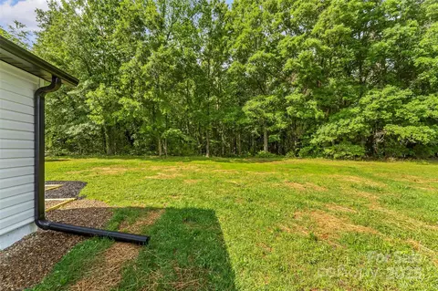 Exterior - 320 E Pine St, Maiden, NC 28650 photo 6 of 8