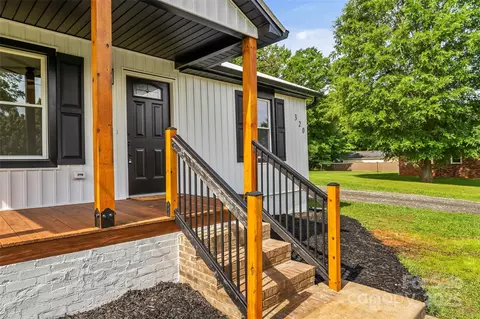 Exterior - 320 E Pine St, Maiden, NC 28650 photo 3 of 8