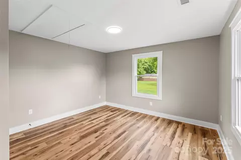 Bedroom - 320 E Pine St, Maiden, NC 28650 photo 3 of 7