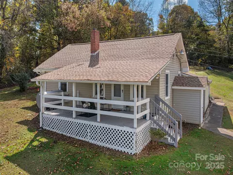 Betty Drive, Leicester, NC 28748
