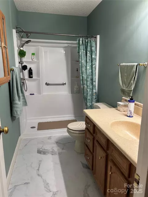 5198 Wright Dr, Hickory, NC 28602 photo 19