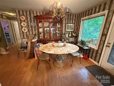 5198 Wright Dr, Hickory, NC 28602 photo 11
