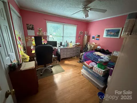 5198 Wright Dr, Hickory, NC 28602 photo 12
