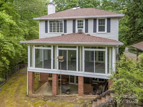 Exterior - 93 Villa Barbara Ln, Tryon, NC 28782 photo 8 of 10