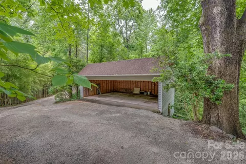 93 Villa Barbara Ln, Tryon, NC 28782 photo 39