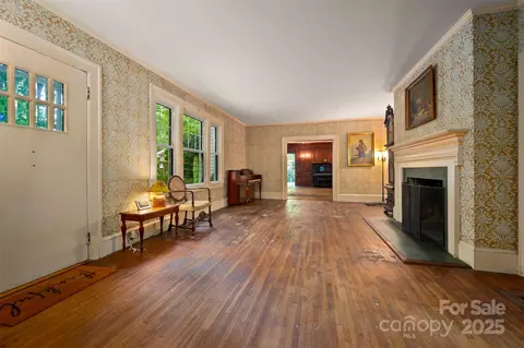 Living - 93 Villa Barbara Ln, Tryon, NC 28782 photo 1 of 7