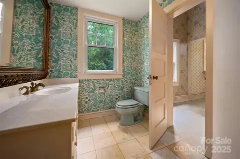 Bath - 93 Villa Barbara Ln, Tryon, NC 28782 photo 1 of 4