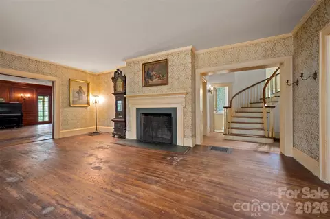 93 Villa Barbara Ln, Tryon, NC 28782 photo 8