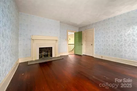 Bedroom - 93 Villa Barbara Ln, Tryon, NC 28782 photo 7 of 8