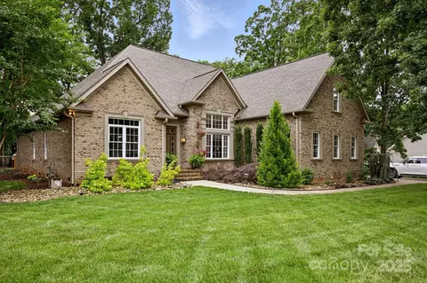 12900 Westmoreland Rd, Huntersville, NC 28078