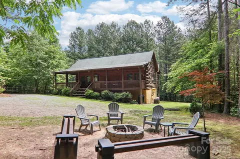 145 Jobes Trl, Mill Spring, NC 28756