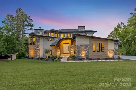 2052 Lake Rd, Ridgeway, SC 29130