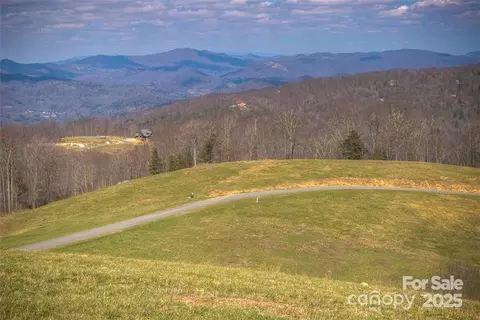 00 Eagle Park 107 Dr #107, Banner Elk, NC 28604