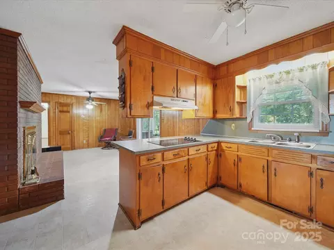 2216 Griffith Rd, Monroe, NC 28112 photo 14
