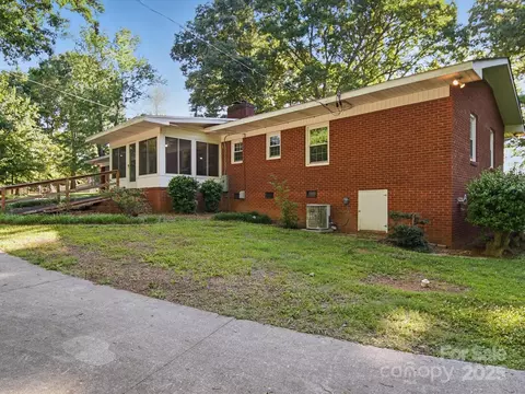 2216 Griffith Rd, Monroe, NC 28112 photo 4