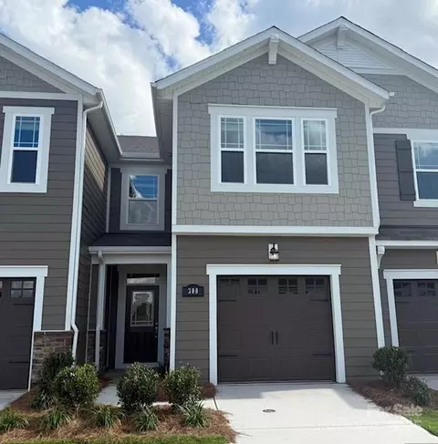 300 Laura Elizabeth Ln, Clover, SC 29710