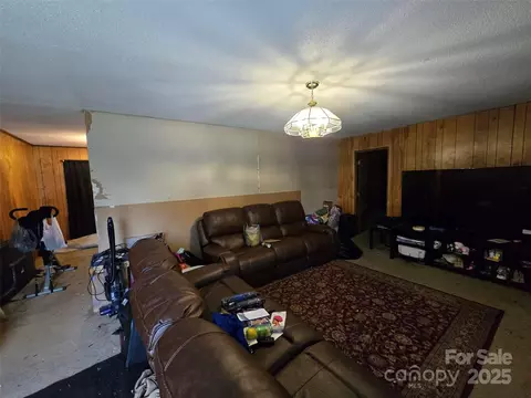 Living - 116 E Graves St, Candor, NC 27229 photo 1 of 3