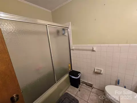 Bath - 116 E Graves St, Candor, NC 27229 photo 2 of 4