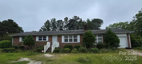 116 E Graves St, Candor, NC 27229