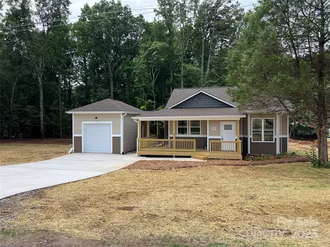1987 Robert Rufty Ln, Catawba, NC 28609