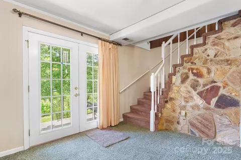 Entry Way - 6256 Monford Dr, Conover, NC 28613 photo 1 of 1