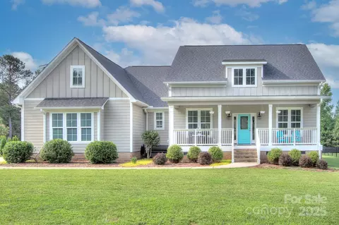 1327 Springlake Rd, York, SC 29745