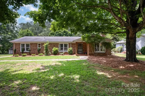 418 Melody Ln, Shelby, NC 28152