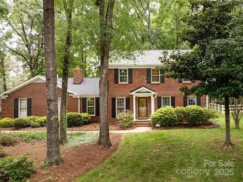 8201 Lansford Rd, Charlotte, NC 28277