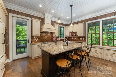 285 Chapman Rd, Montreat, NC 28757 photo 16