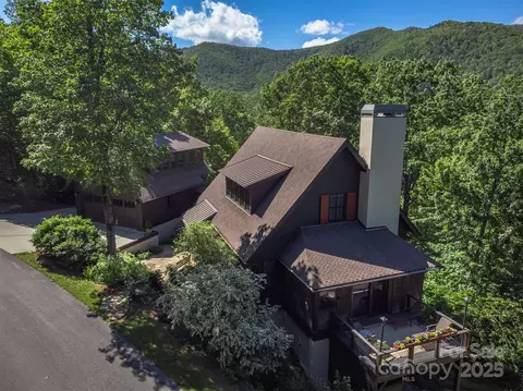 285 Chapman Rd, Montreat, NC 28757