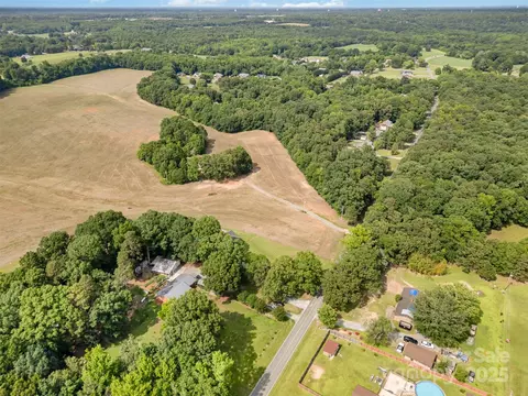 View/Area - 2320 Doster Rd, Monroe, NC 28112 photo 1 of 2