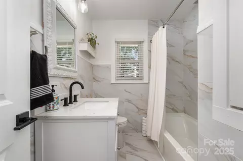 Bath - 2320 Doster Rd, Monroe, NC 28112 photo 4 of 4