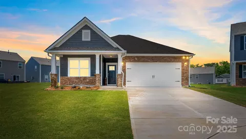 473 Court House Ave, York, SC 29745