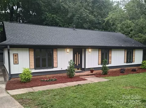 406 Wilcrest Dr, Matthews, NC 28105