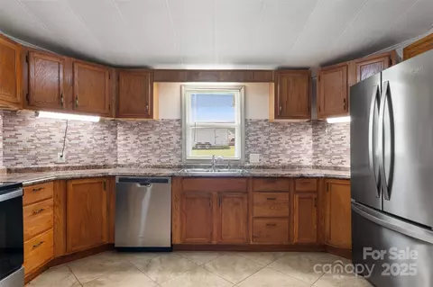 4648 Rifle Range Rd, Conover, NC 28613 photo 5