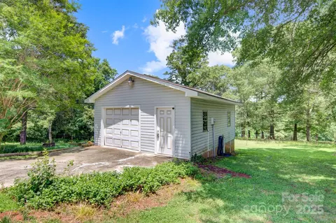 4648 Rifle Range Rd, Conover, NC 28613 photo 28