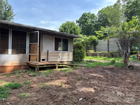 Exterior - 333 Thermal View Dr, Tryon, NC 28782 photo 7 of 8