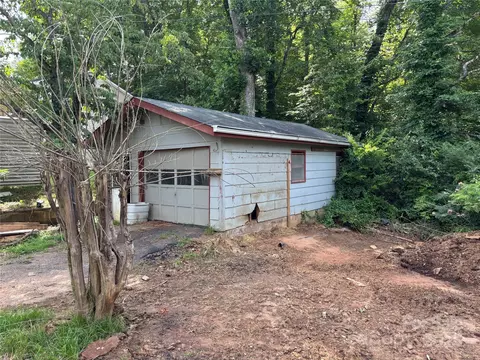 Exterior - 333 Thermal View Dr, Tryon, NC 28782 photo 8 of 8