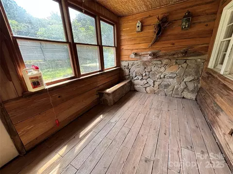Exterior - 333 Thermal View Dr, Tryon, NC 28782 photo 5 of 8