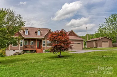 2405 Riceville Rd, Asheville, NC 28805