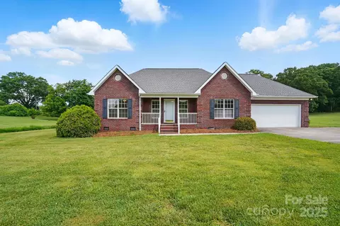 924 Secrest Hill Dr, Monroe, NC 28110