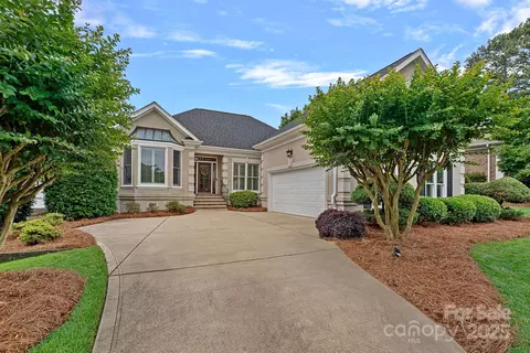 17308 Players Ridge Dr, Cornelius, NC 28031